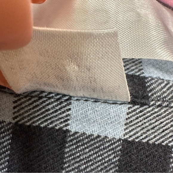 Vintage Plaid Flannel Embroidered Cats Long Sleeve Button Up - Like New - Large - Picture 6 of 8